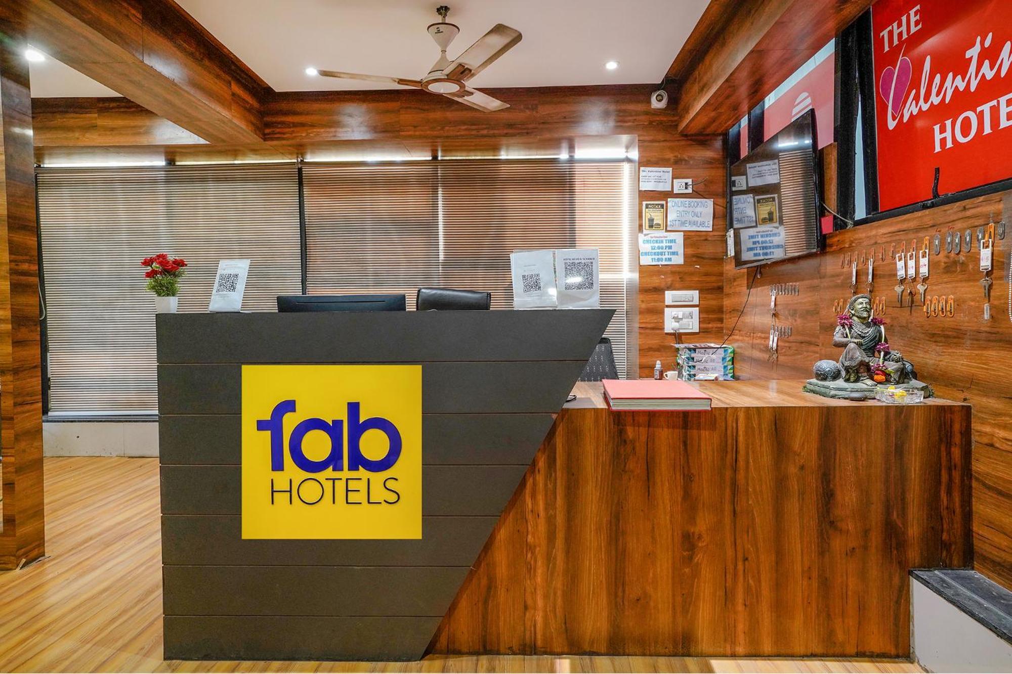 Fabhotel The Valentine - Udhna Road Surat Exterior photo